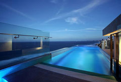 ROOF TOP POOL